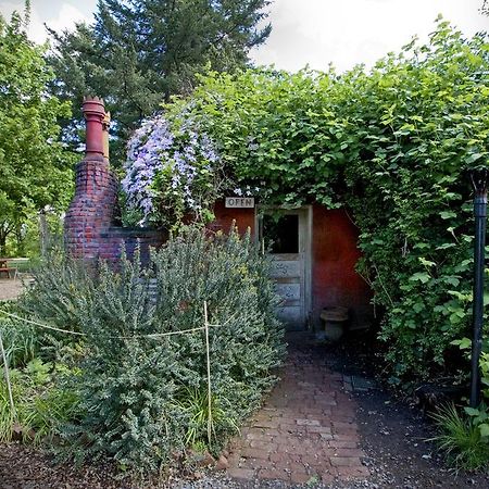 Mcmenamins Edgefield Otel Troutdale Dış mekan fotoğraf