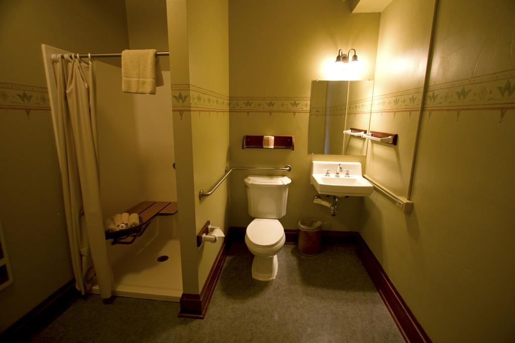 Mcmenamins Edgefield Otel Troutdale Oda fotoğraf