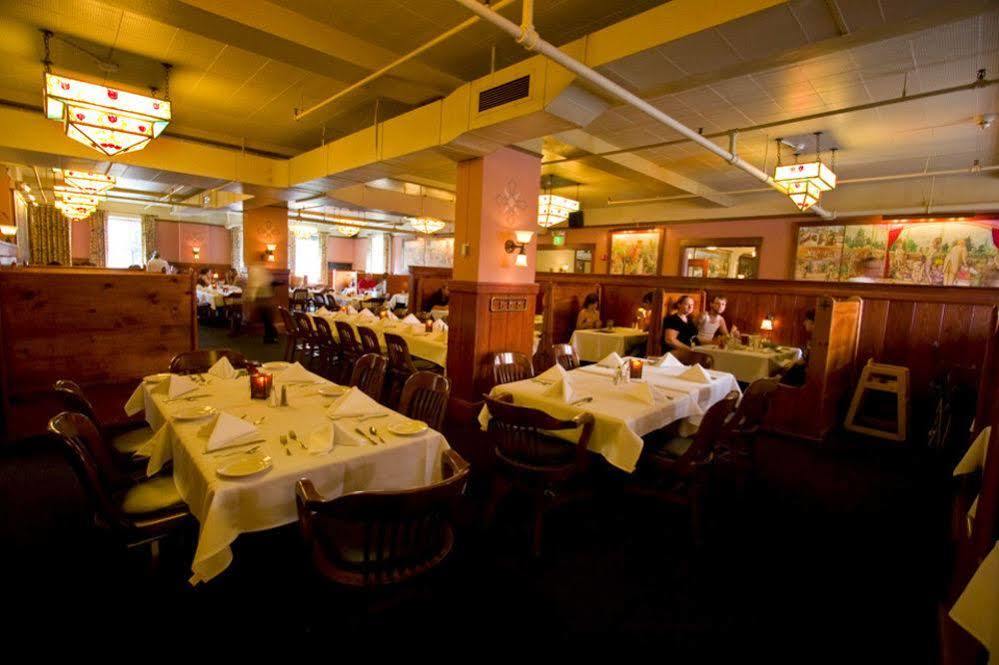 Mcmenamins Edgefield Otel Troutdale Dış mekan fotoğraf